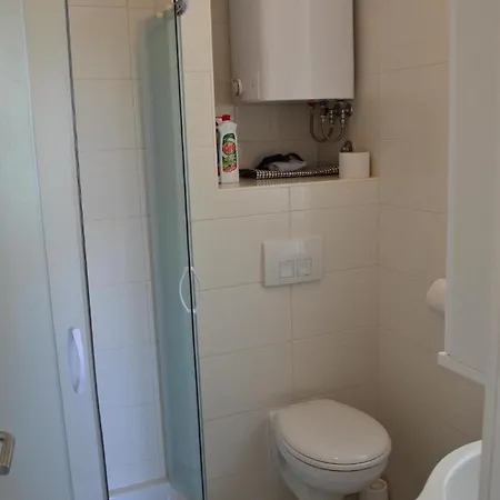 Ferienwohnung Fur 5 Personen Ca 60 Qm In Tribunj, Dalmatien Norddalmatien