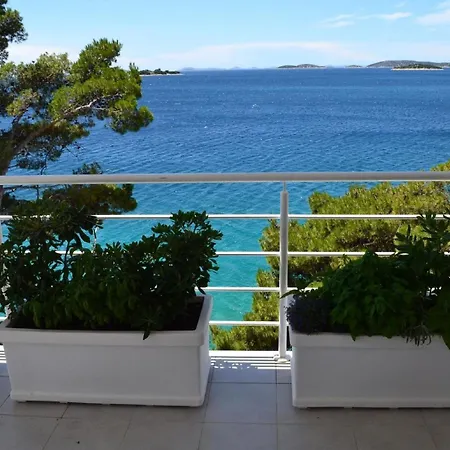 Apartment Ferienwohnung Fur 5 Personen Ca 60 Qm In Tribunj, Dalmatien Norddalmatien Tribunj (Sibenik-Knin)